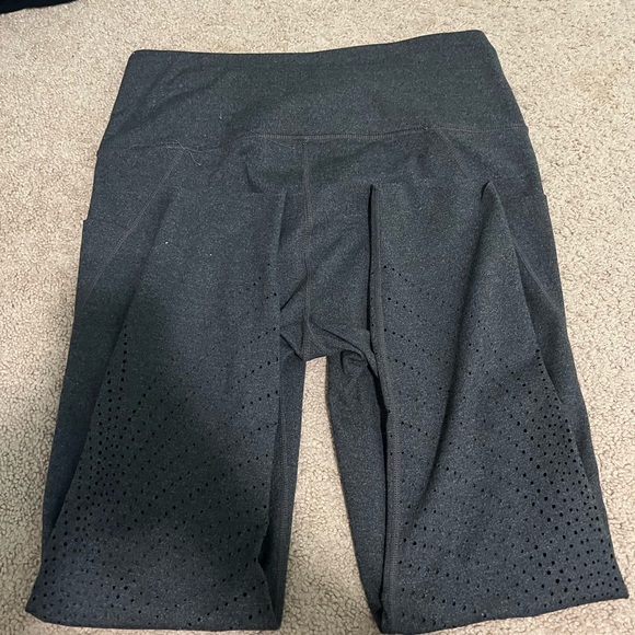 Members Mark Leggings with holes at bottom - Picture 3 of 4